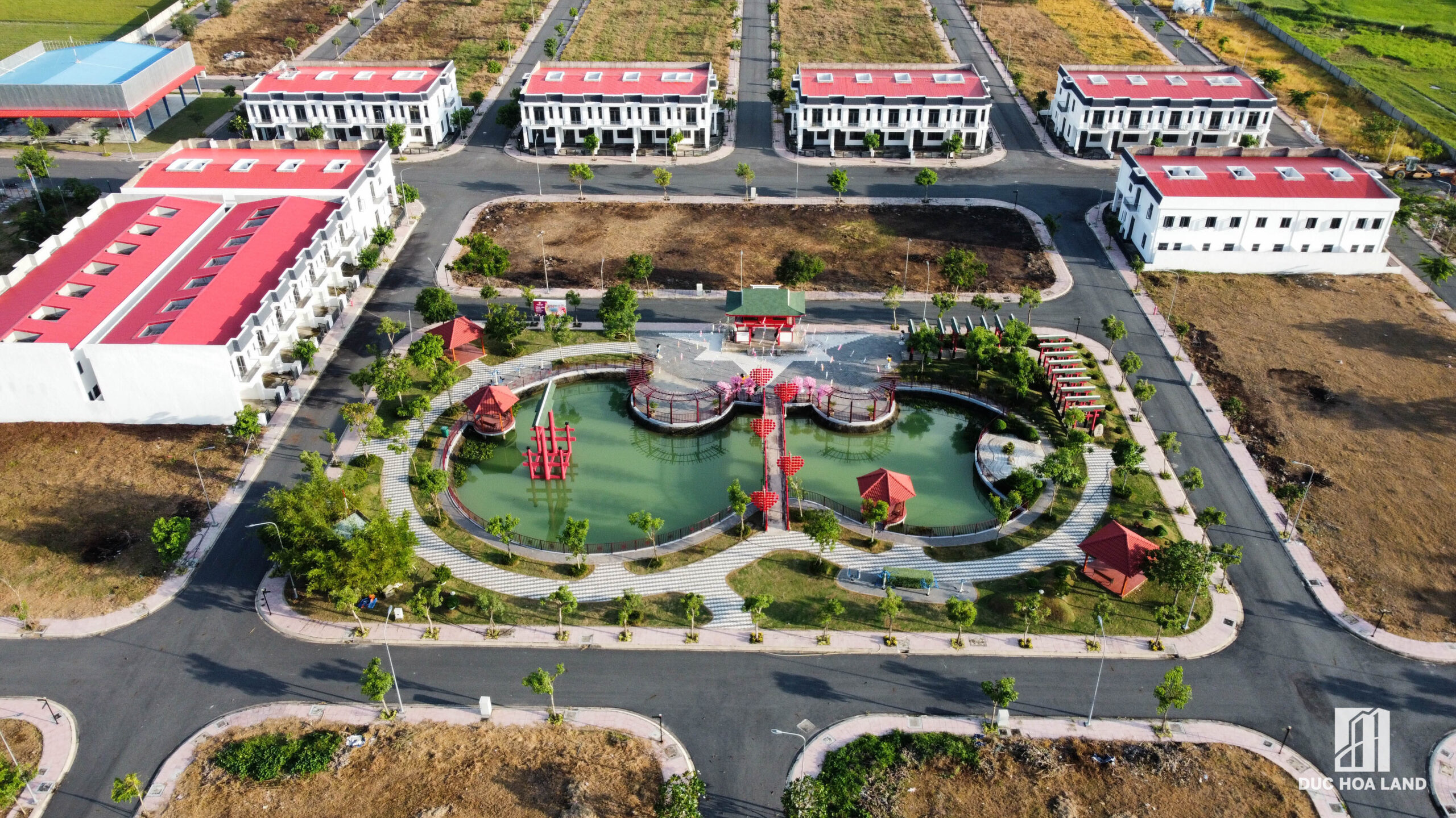 du-an-young-town-tay-bac-sai-gon-duc-lap-thuong-4