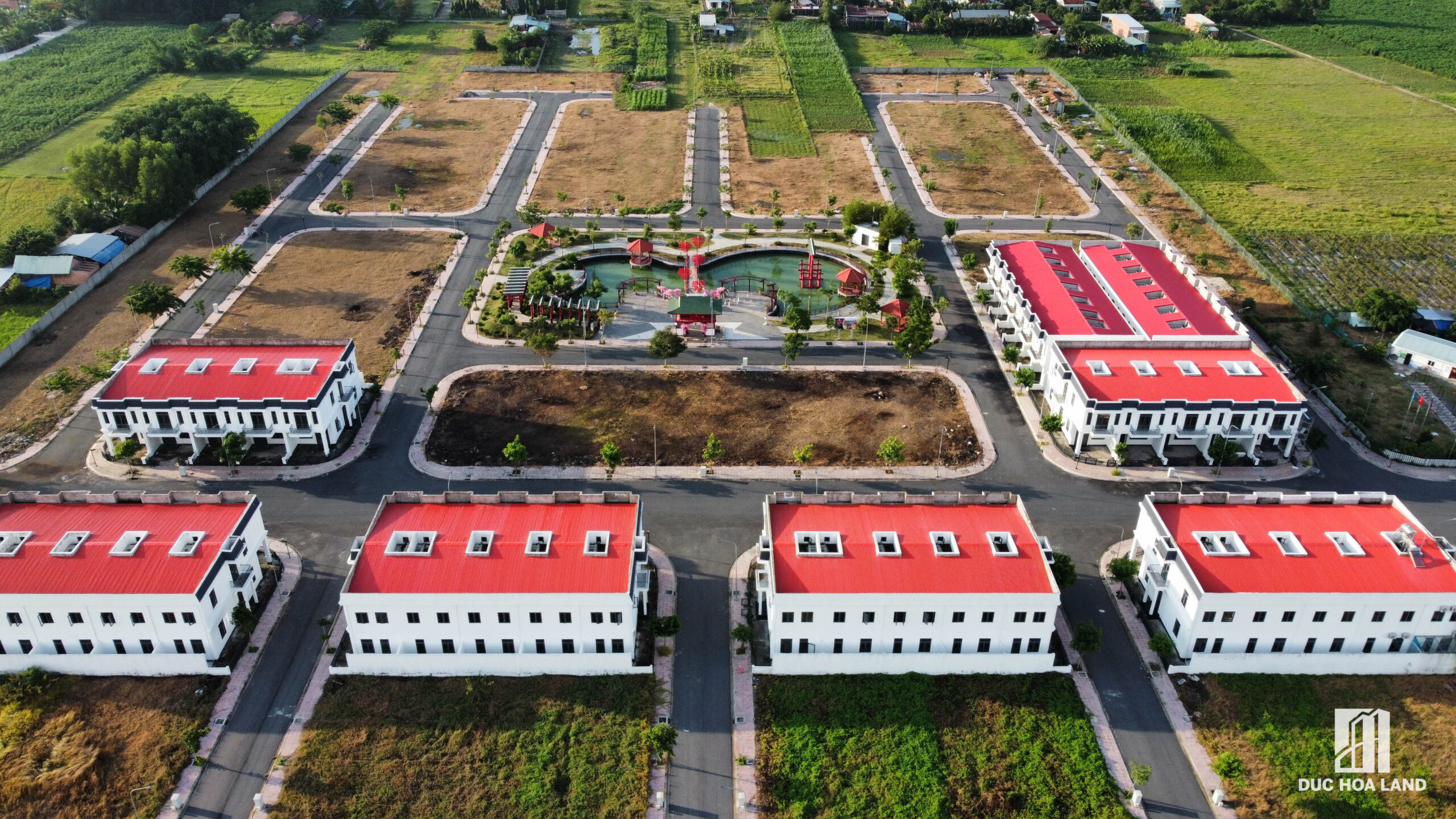 du-an-young-town-tay-bac-sai-gon-duc-lap-thuong-7