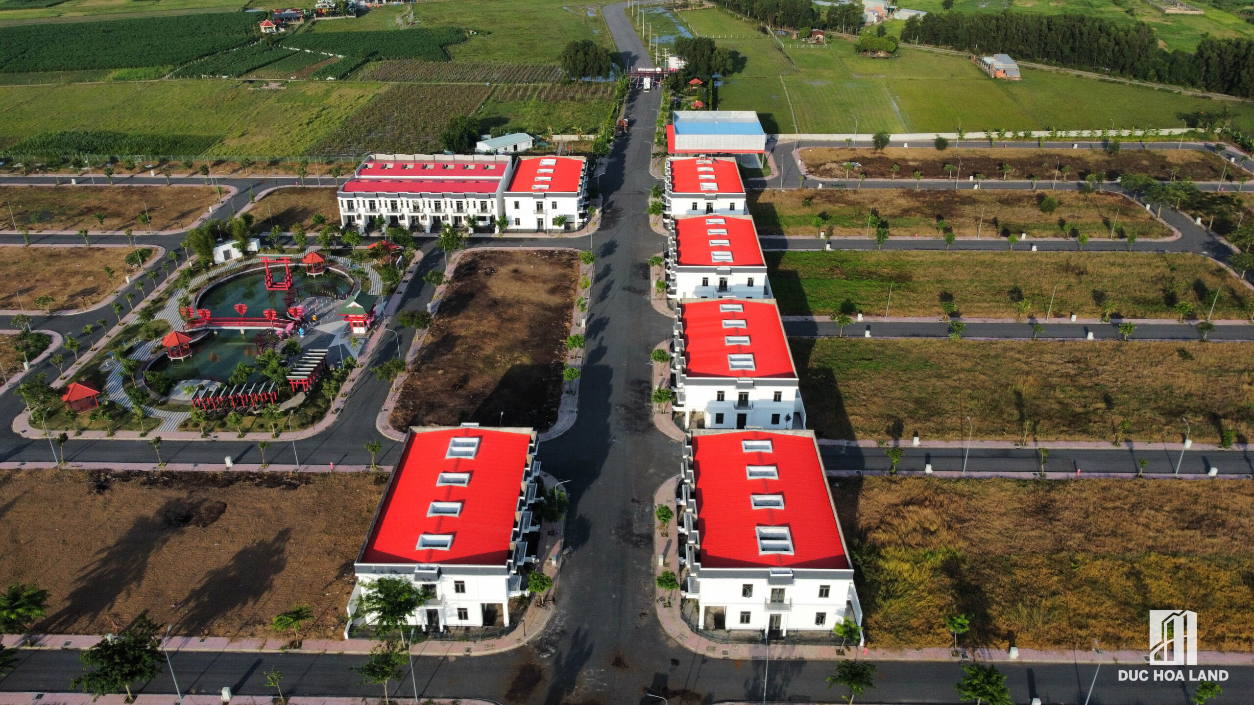 du-an-young-town-tay-bac-sai-gon-duc-lap-thuong-8